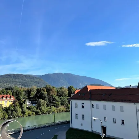 アパート Edelweiss *